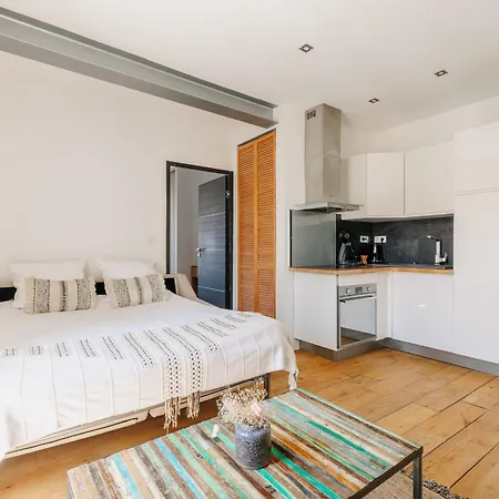 T2 Les Altéas - Cozy&modern - Quiet Area - Center * Biarritz